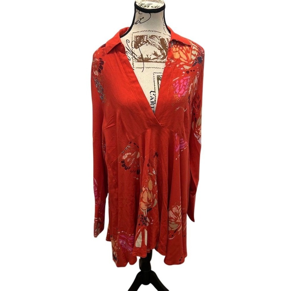 Women's Red Floral V-Neck Long Sleeve Tunic Top